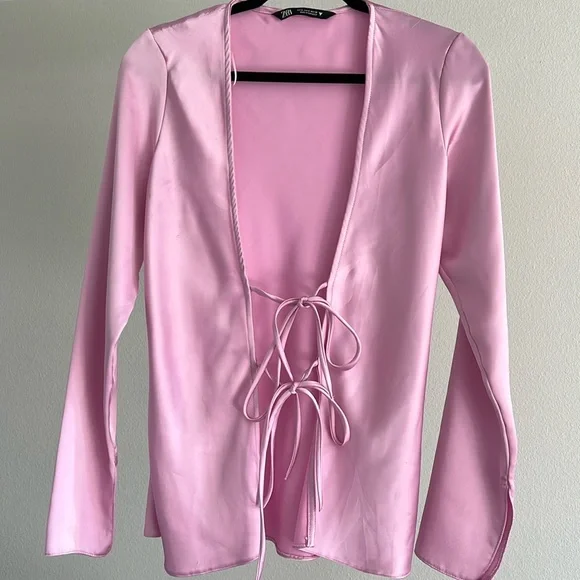 Zara Tie-front blouse! - Picture 1 of 6